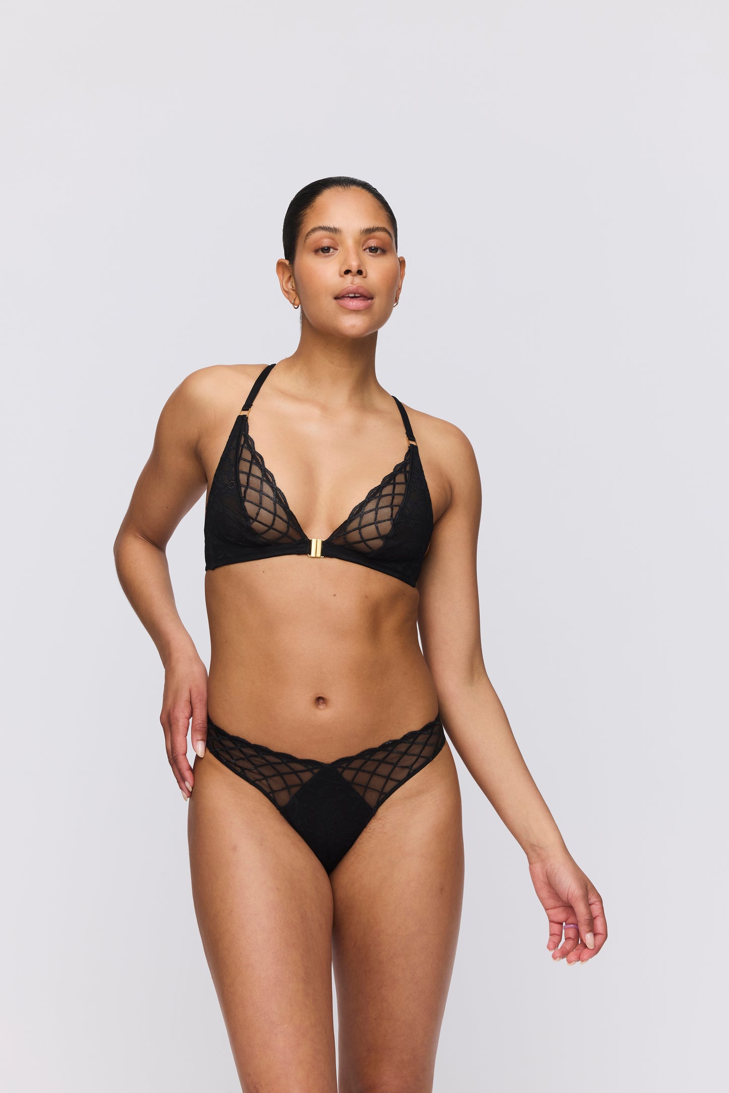 AVEN String (Schwarz)