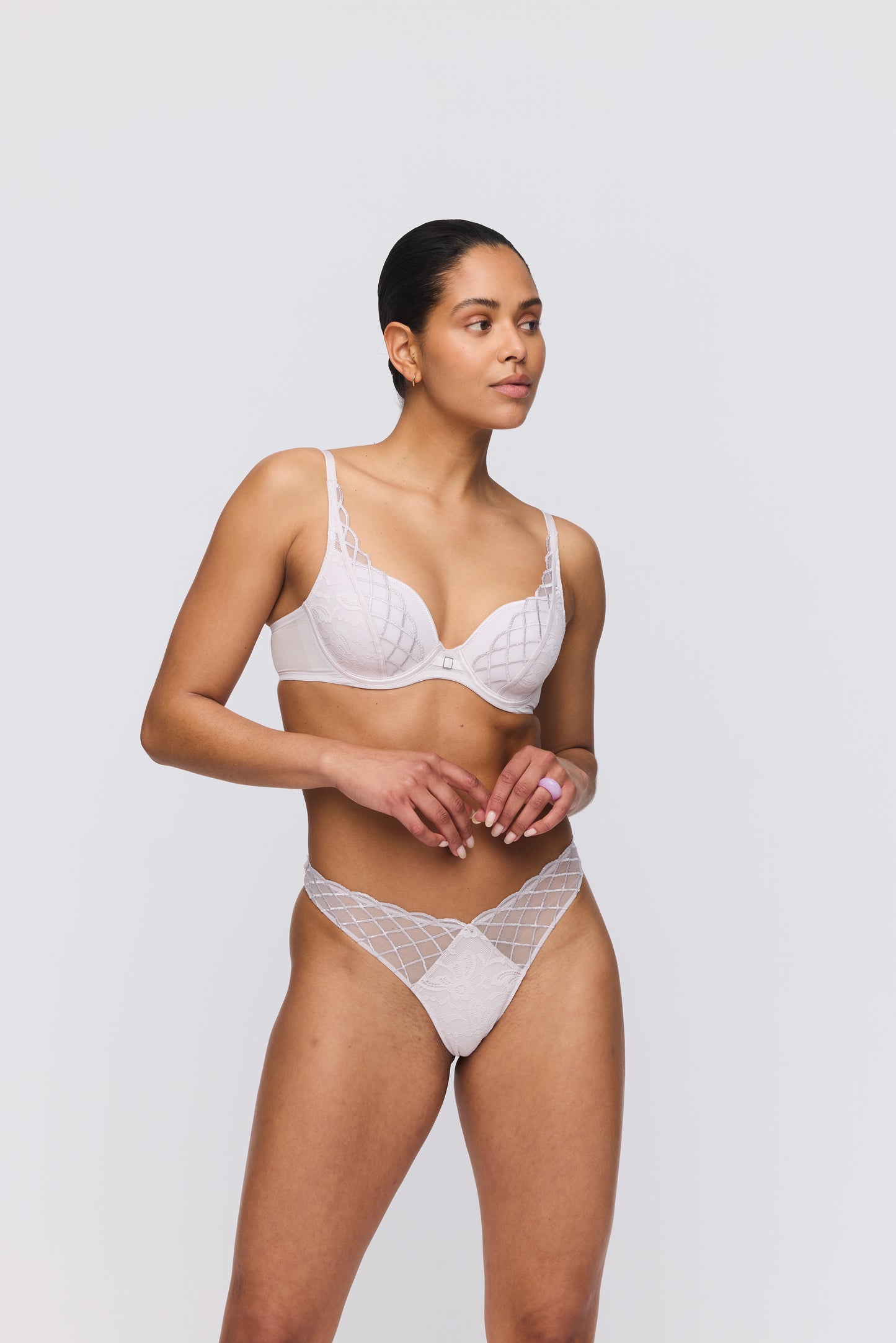 AVEN String (Marble)