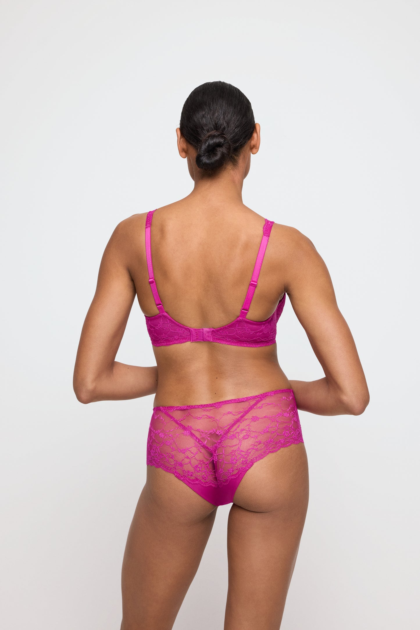 NOEMY Hotpants (Fuchsia Fiesta) 36