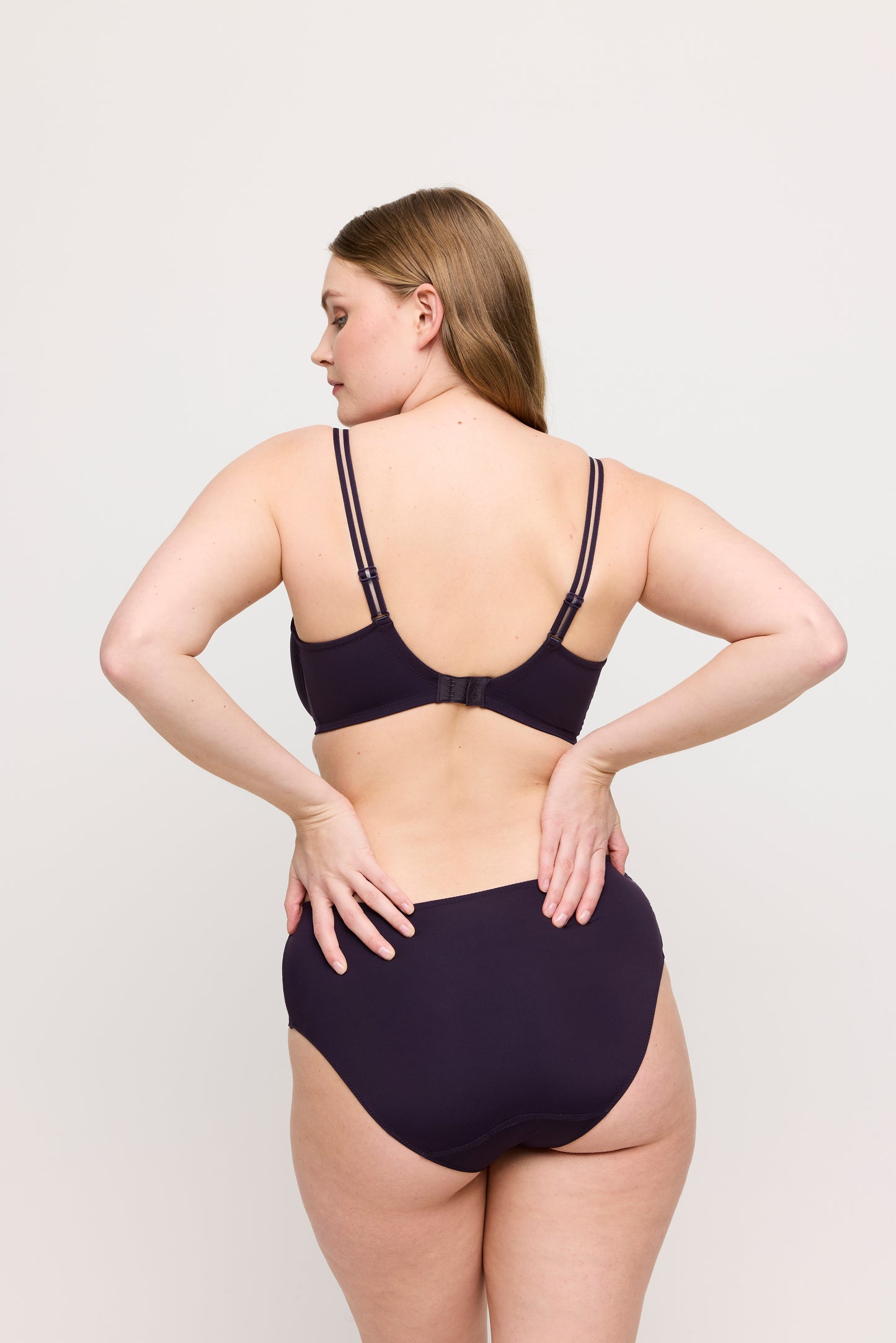 EAST END BH Vollschale (Amethyst) 70D