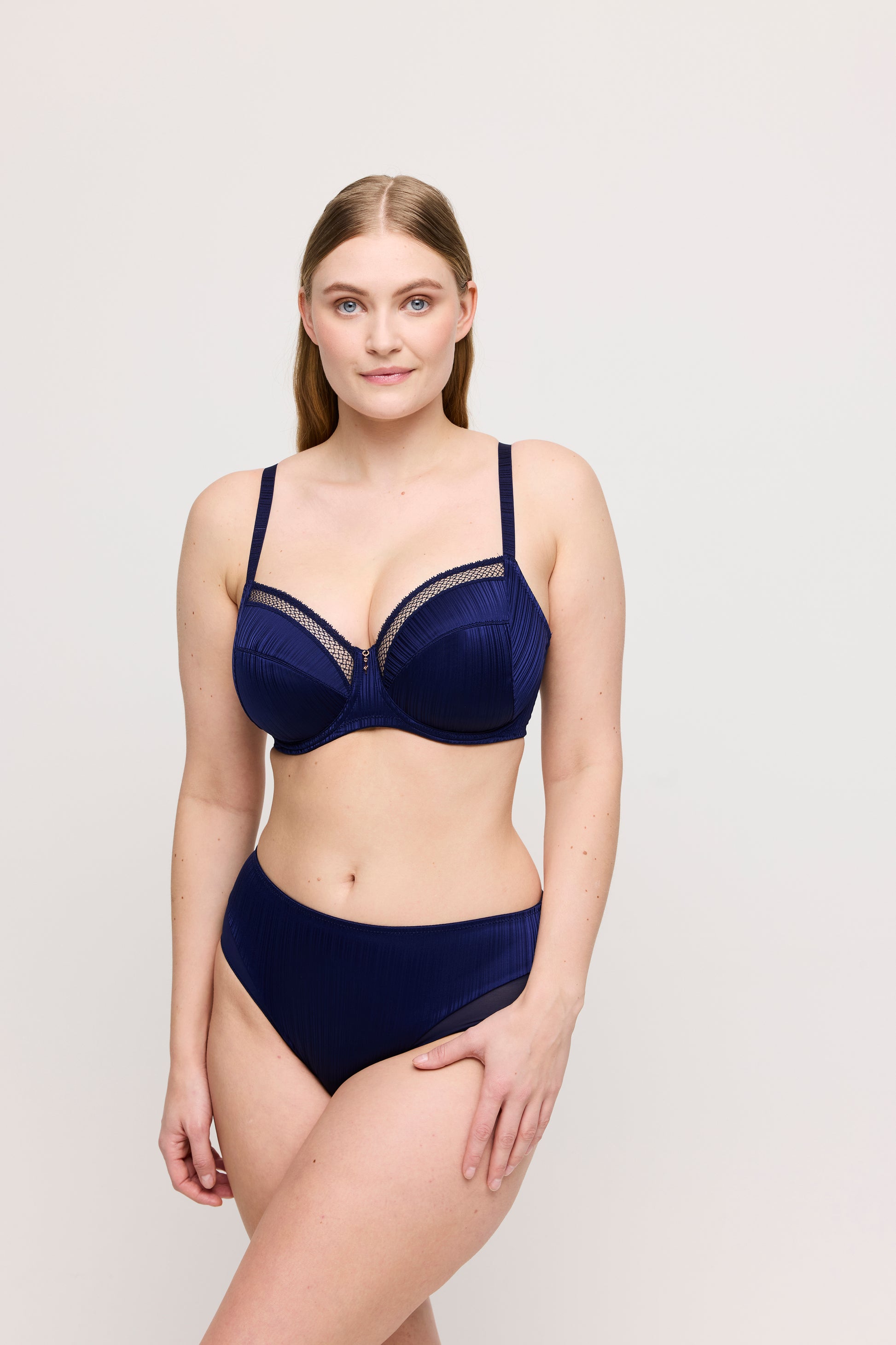 KNOKKE BH Vollschale (Saphir Blau) 70D