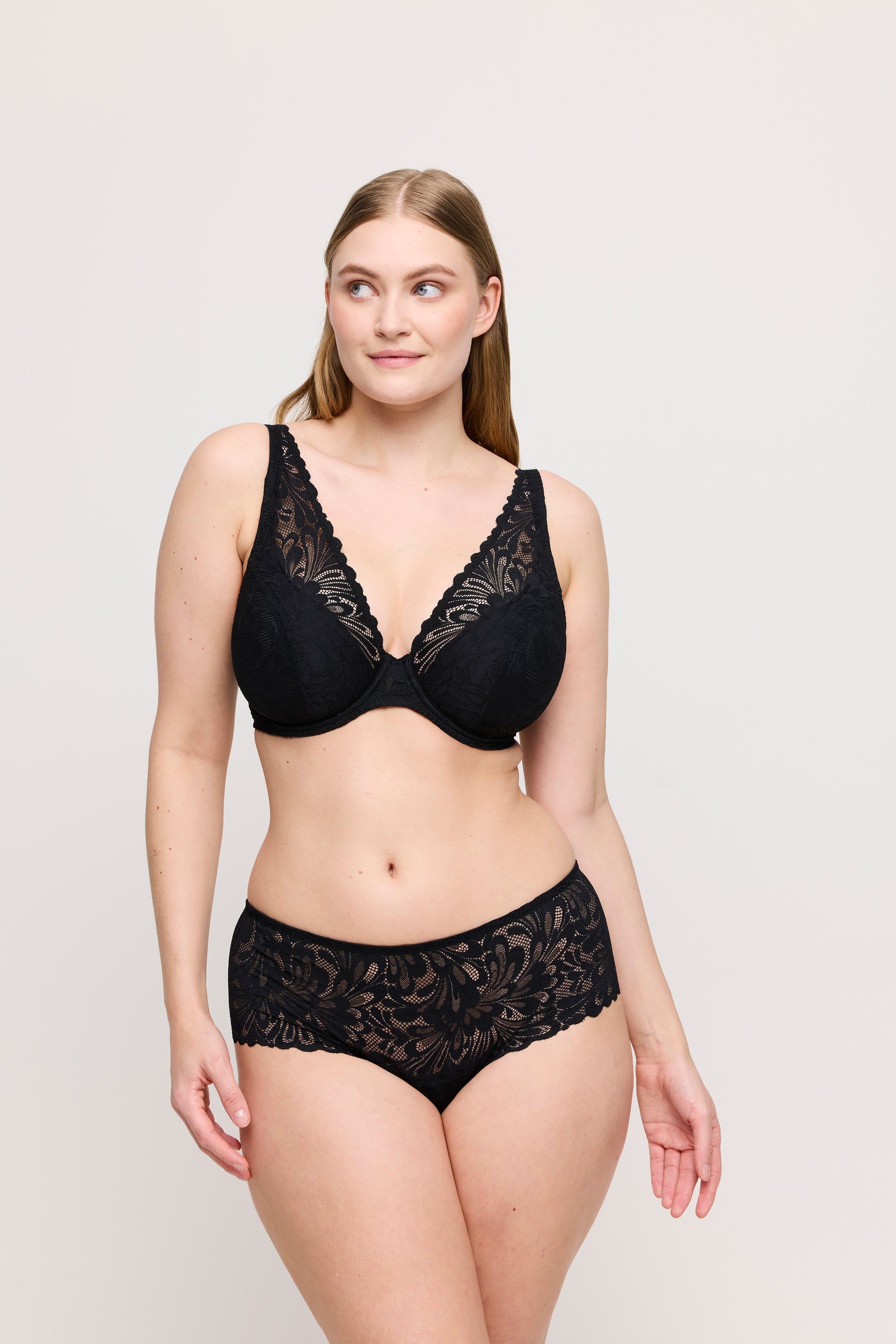 RUPI Hotpants (Schwarz) 36