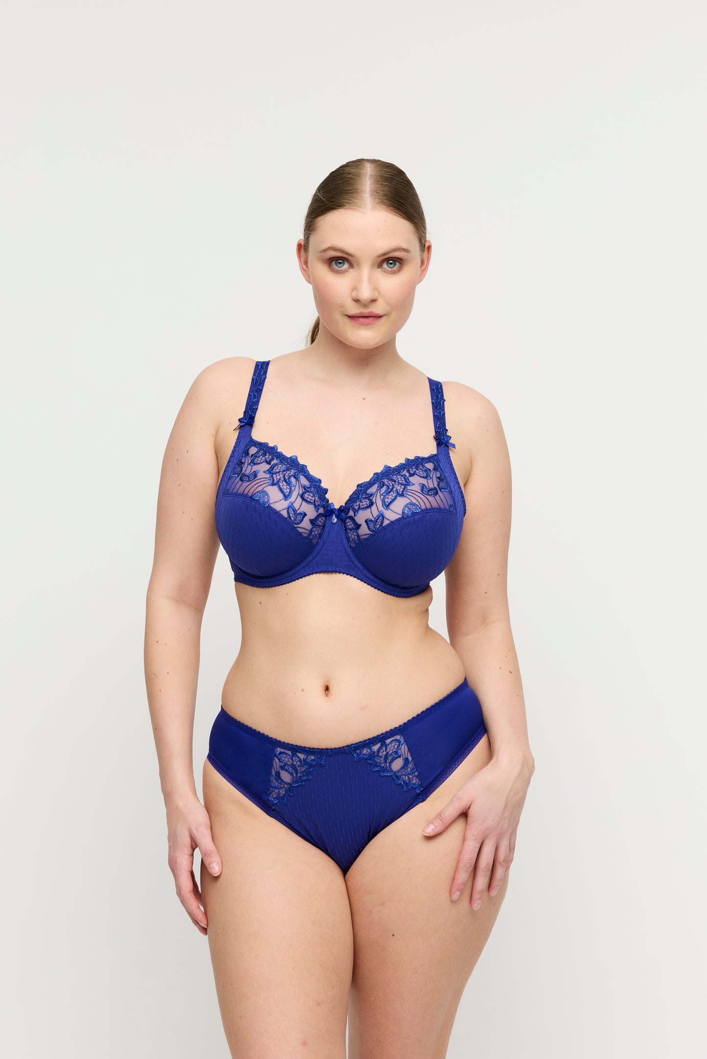 DEAUVILLE Rioslip (Iconic Blue) 38