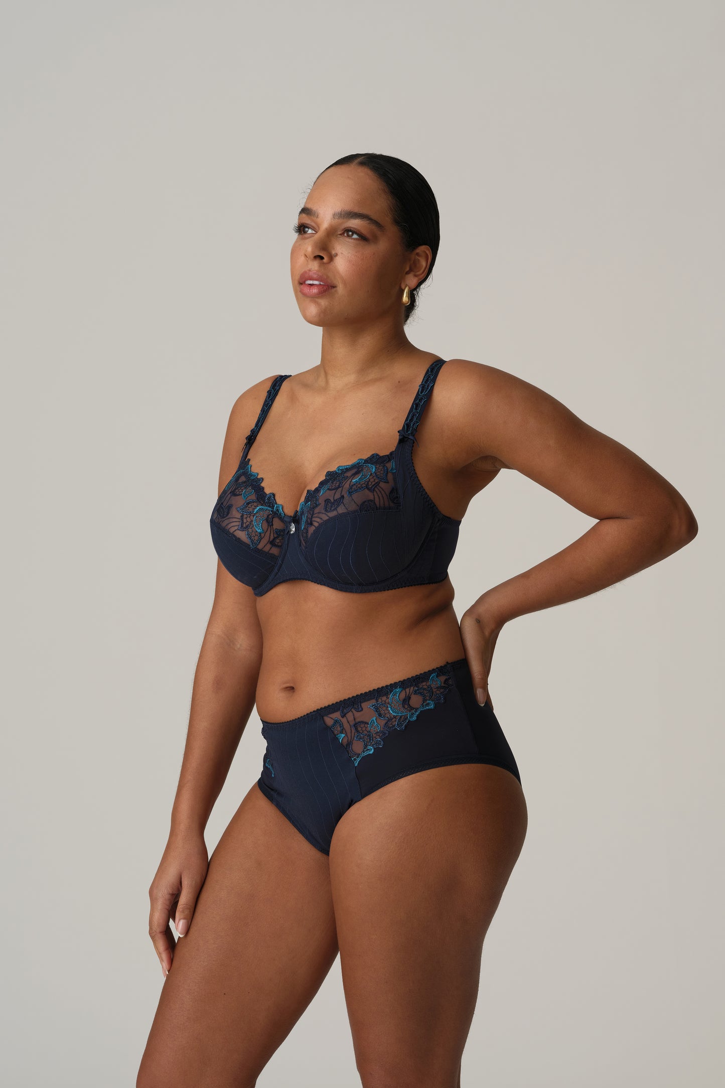 DEAUVILLE Vollschalen-BH (Velvet Blue)