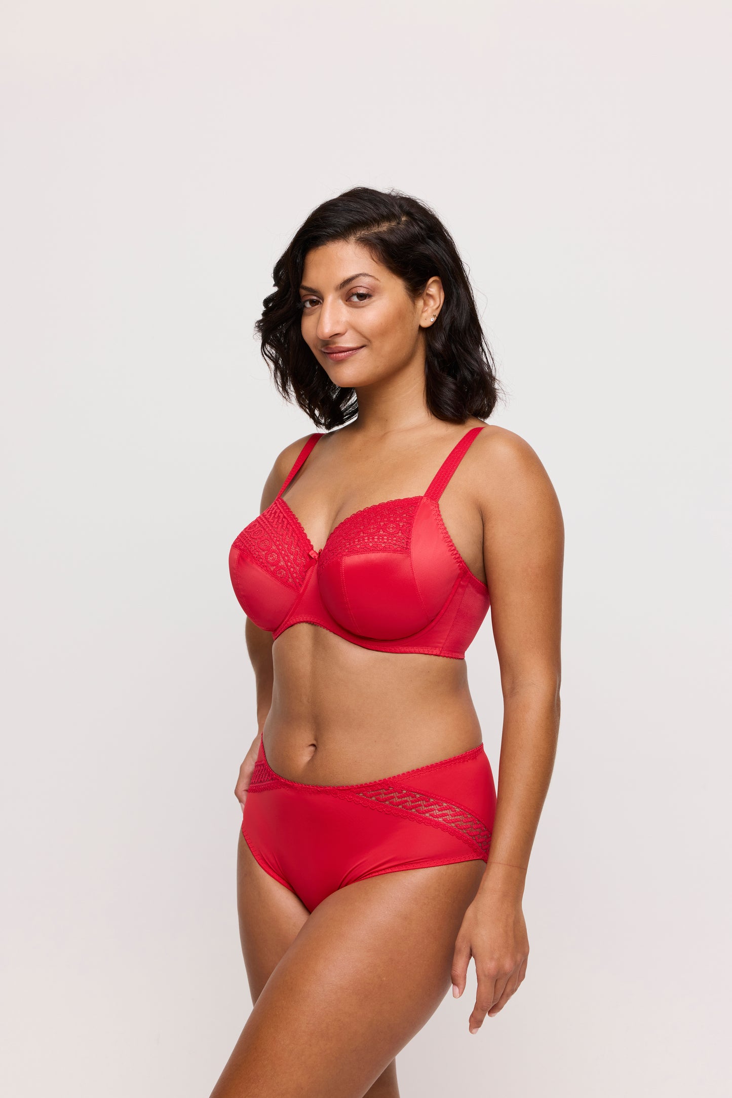 MONTARA Taillenslip (True Red) 40