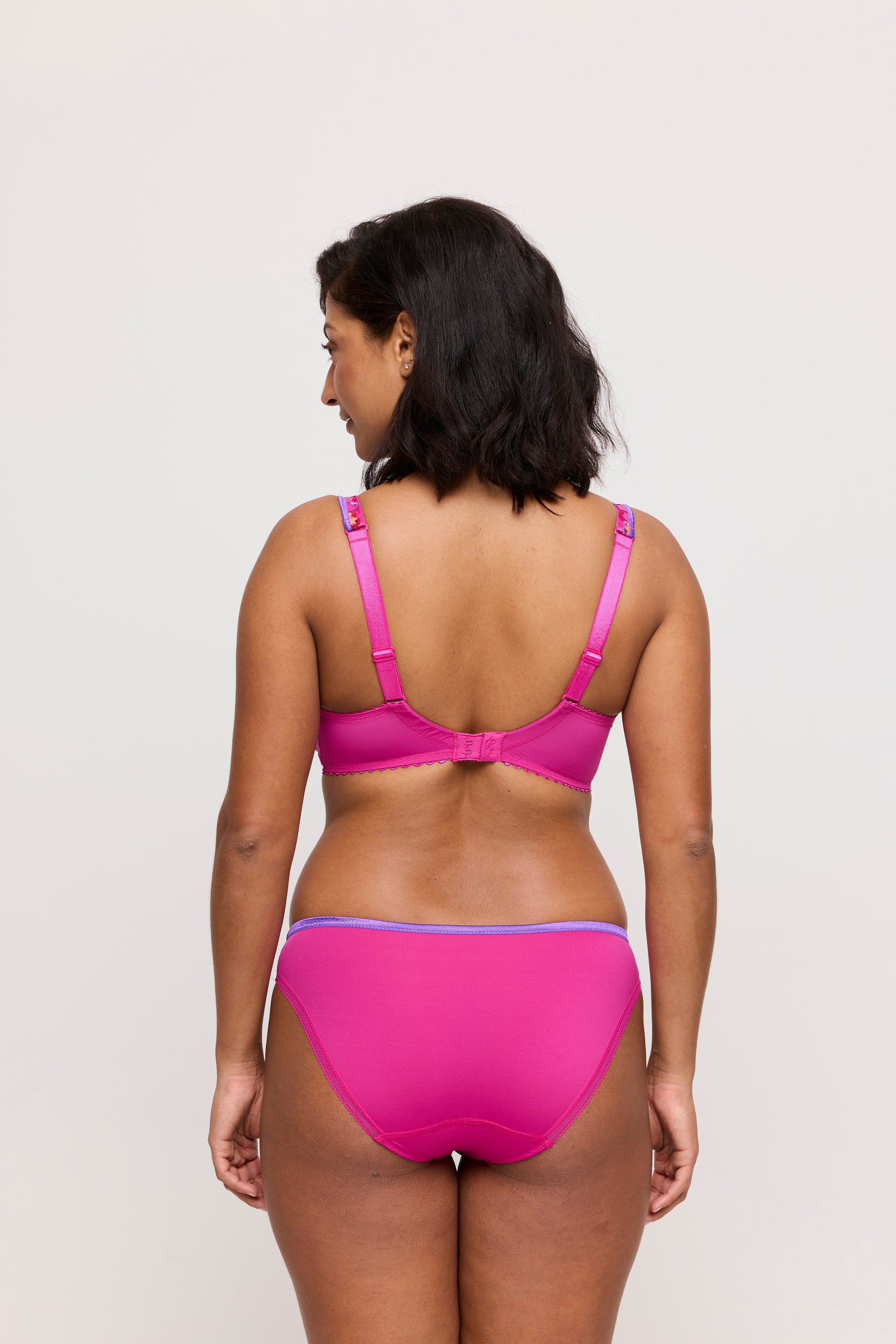 DEVDAHA BH Tiefdekoll (Very Berry) 70D