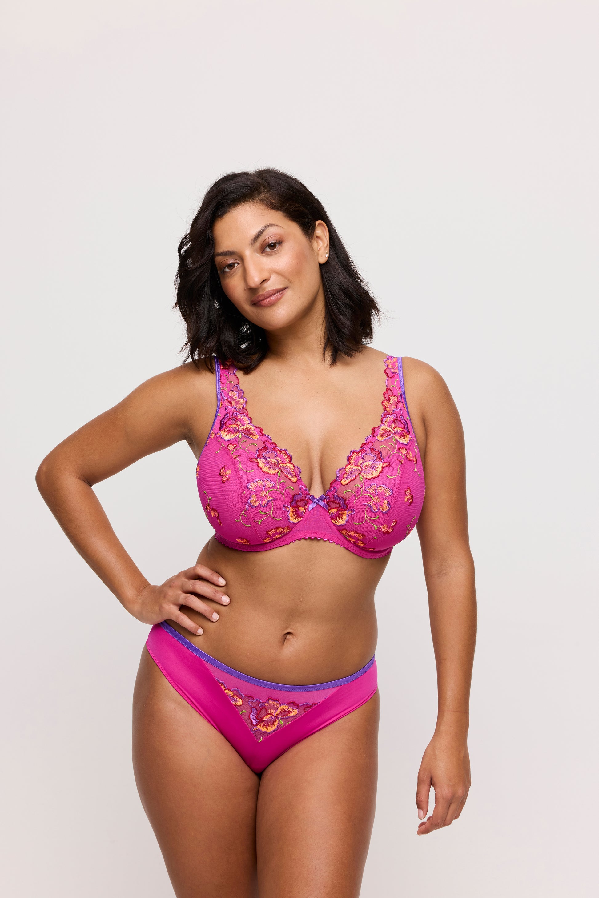 DEVDAHA BH Tiefdekoll (Very Berry) 70D