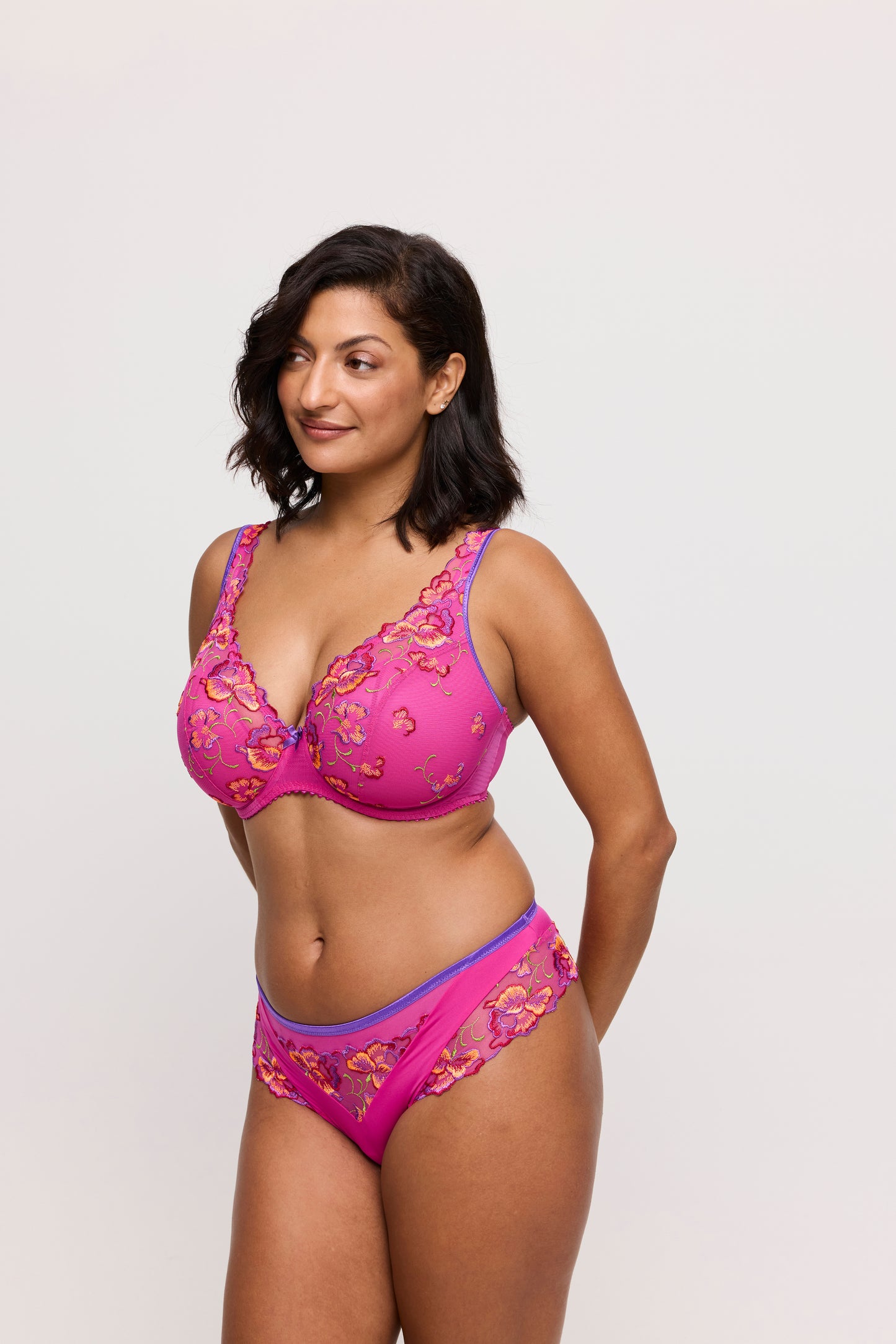 DEVDAHA BH Tiefdekoll (Very Berry) 70D