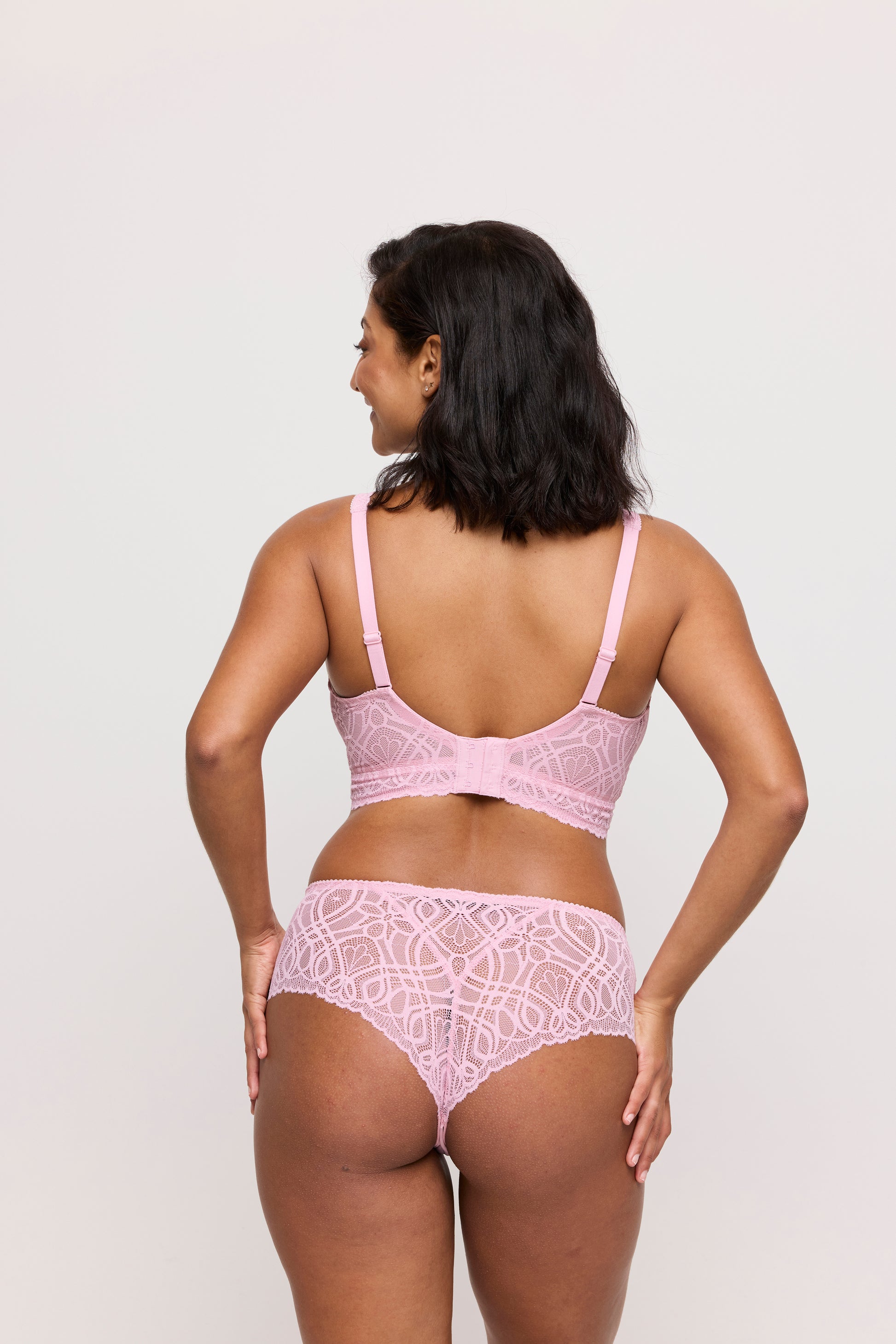 SALERNO Luxus String (Spring Rose) 38