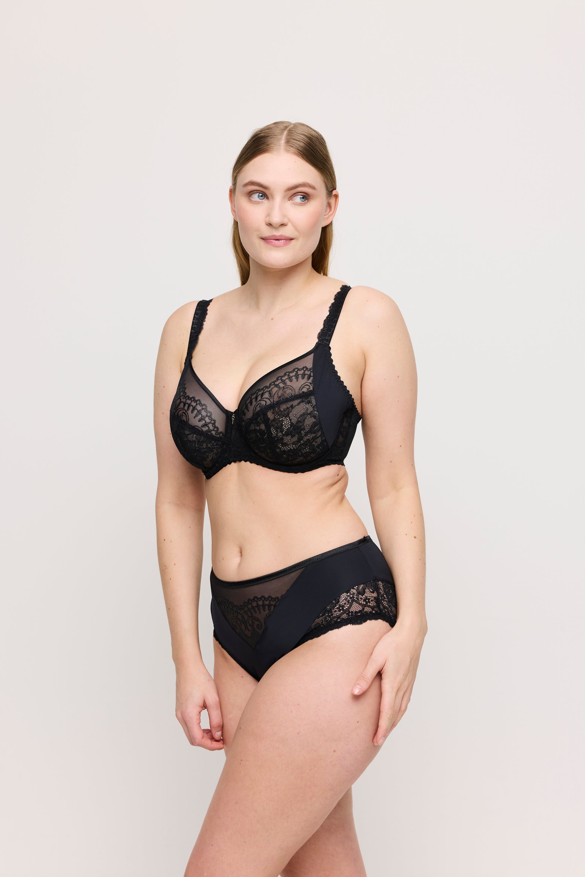 SHIMLA BH Vollschale (Schwarz) 100C