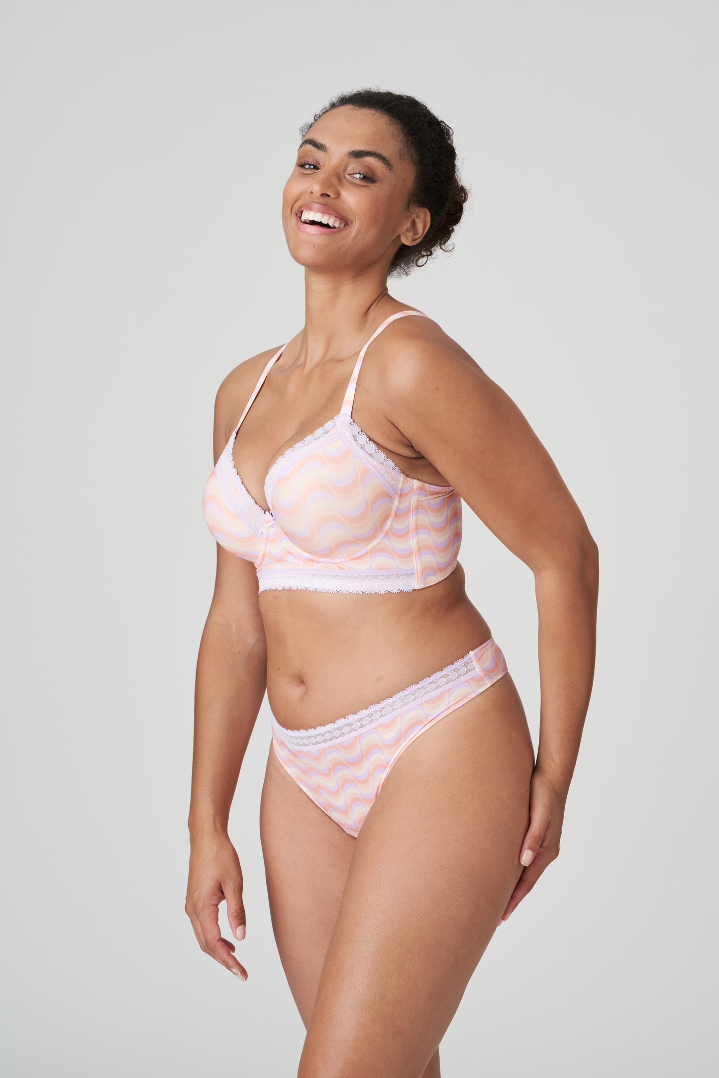 GOLETA Longline BH Tieffekoll unterlegt (Vintage Summer)