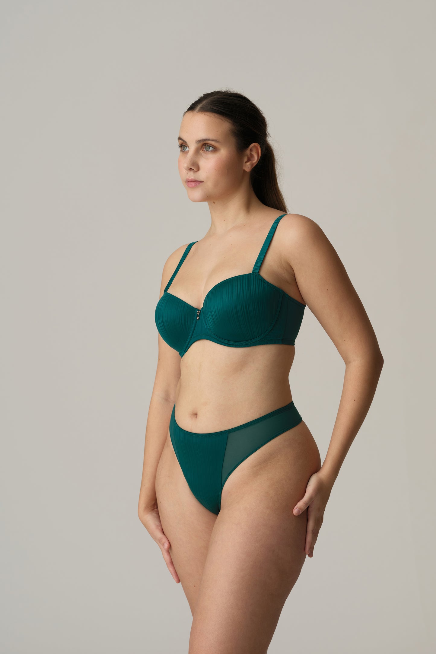 KNOKKE Balconette-BH (Jasper Green)