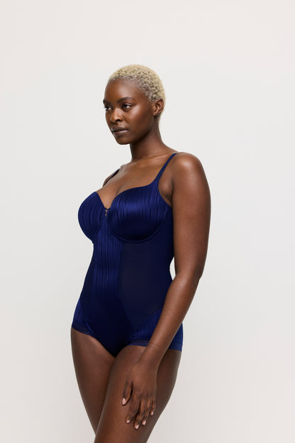 KNOKKE Body Herzform (Saphir Blau) 75C