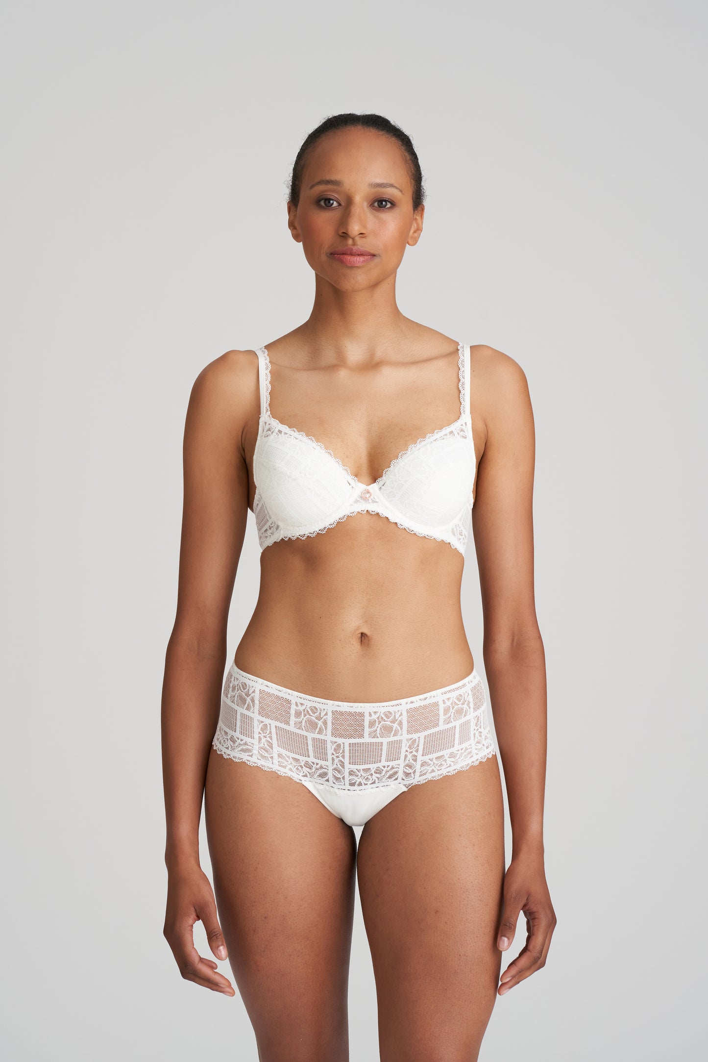 JADEI Short-Hotpants (Natur)