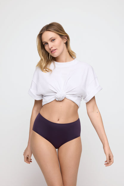 COLOR STUDIO Taillenslip (Amethyst) 40