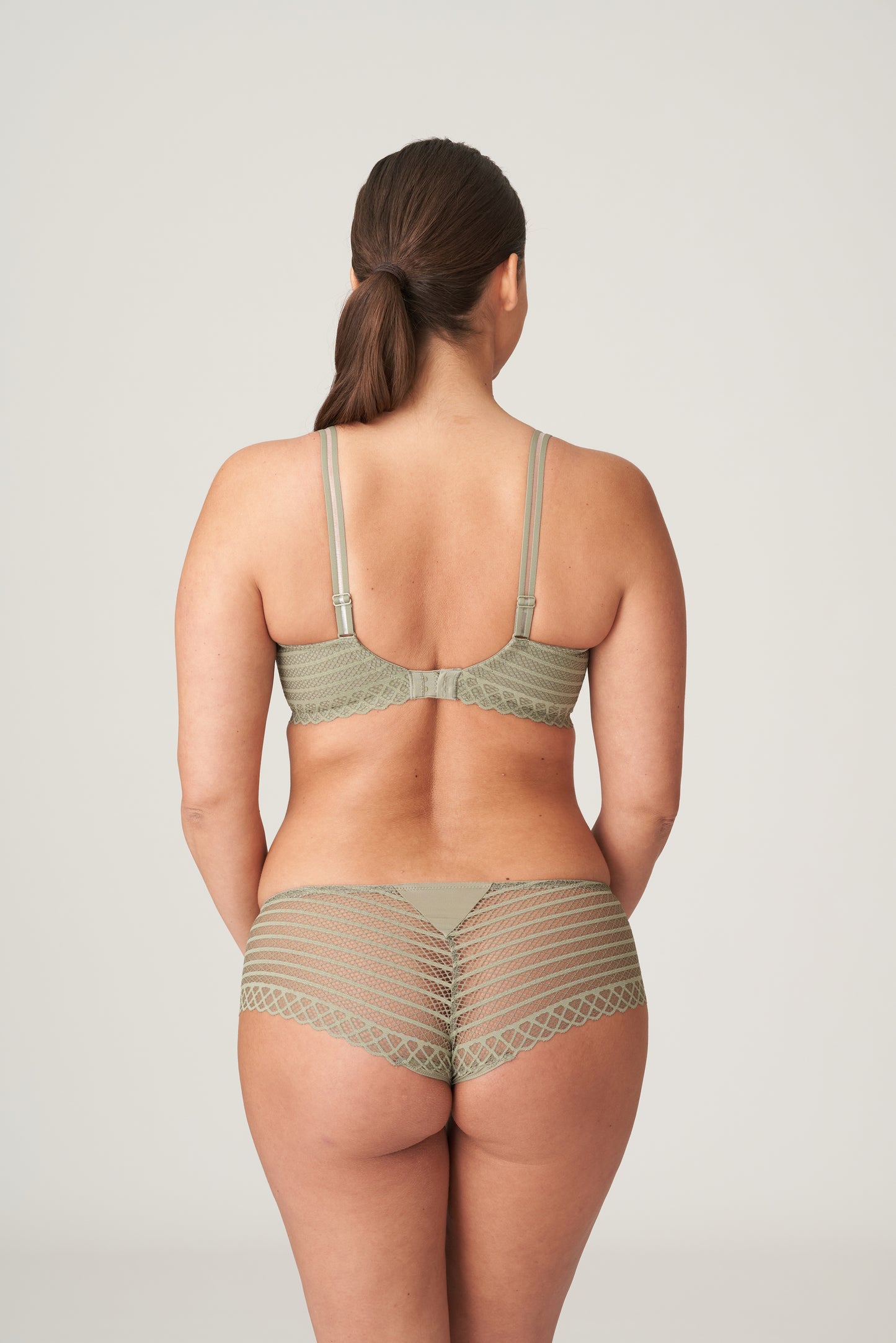 EAST END Hotpants (Botanique)