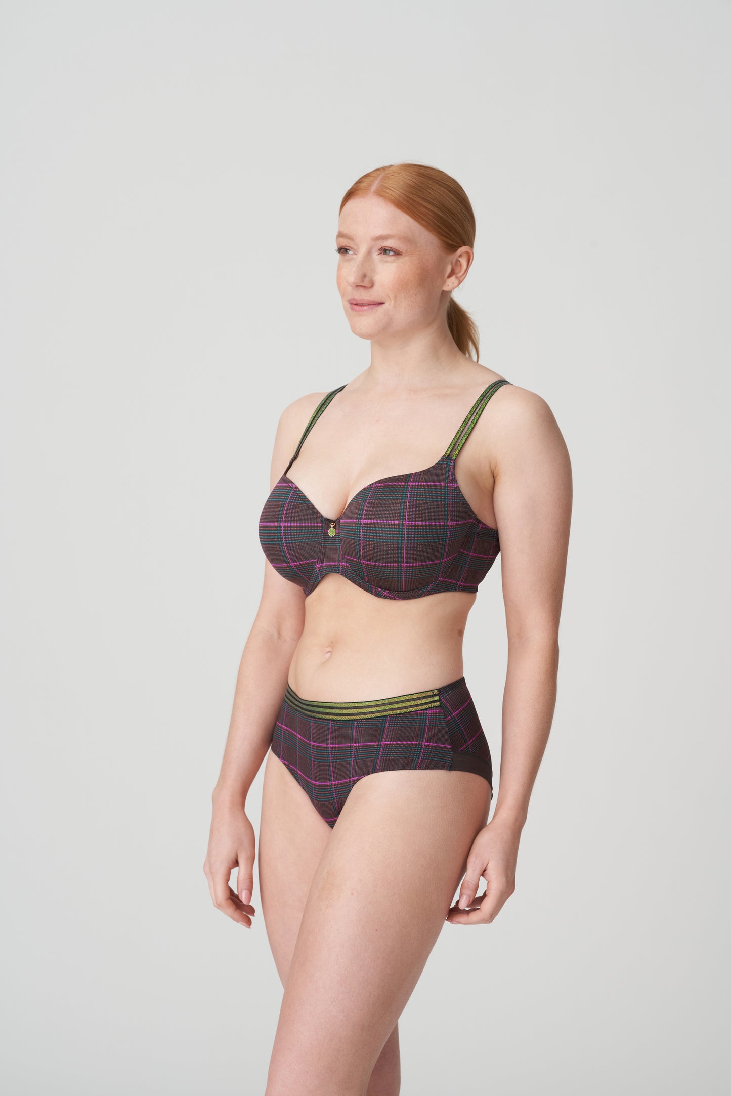PRINCES BAY Hotpants (Italian Check)