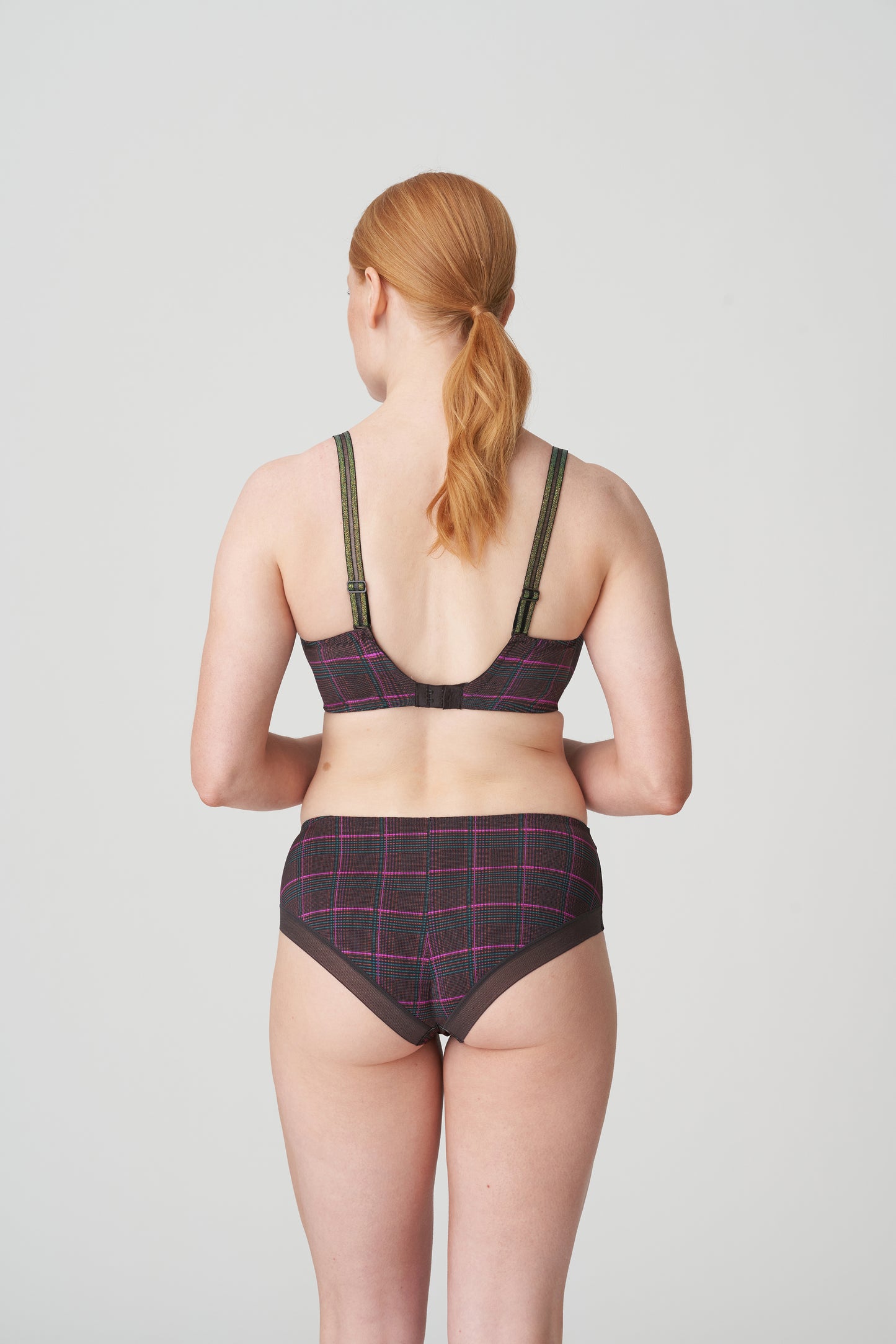 PRINCES BAY Hotpants (Italian Check)