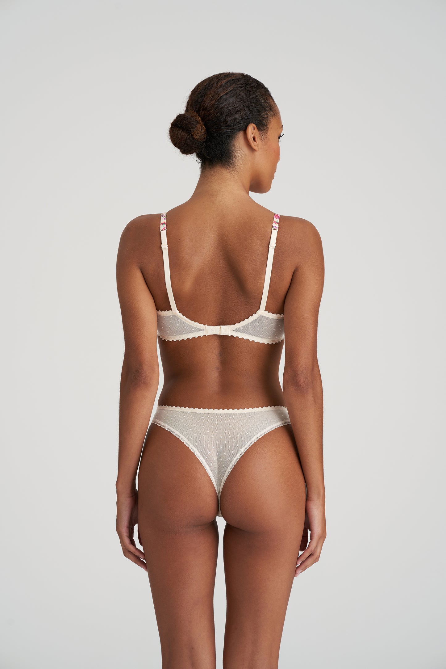 CHEN String (Pearled Ivory)