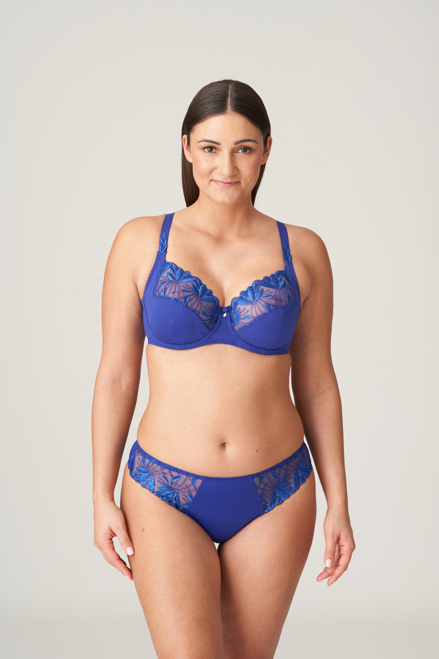 ORLANDO String (Crazy Blue)