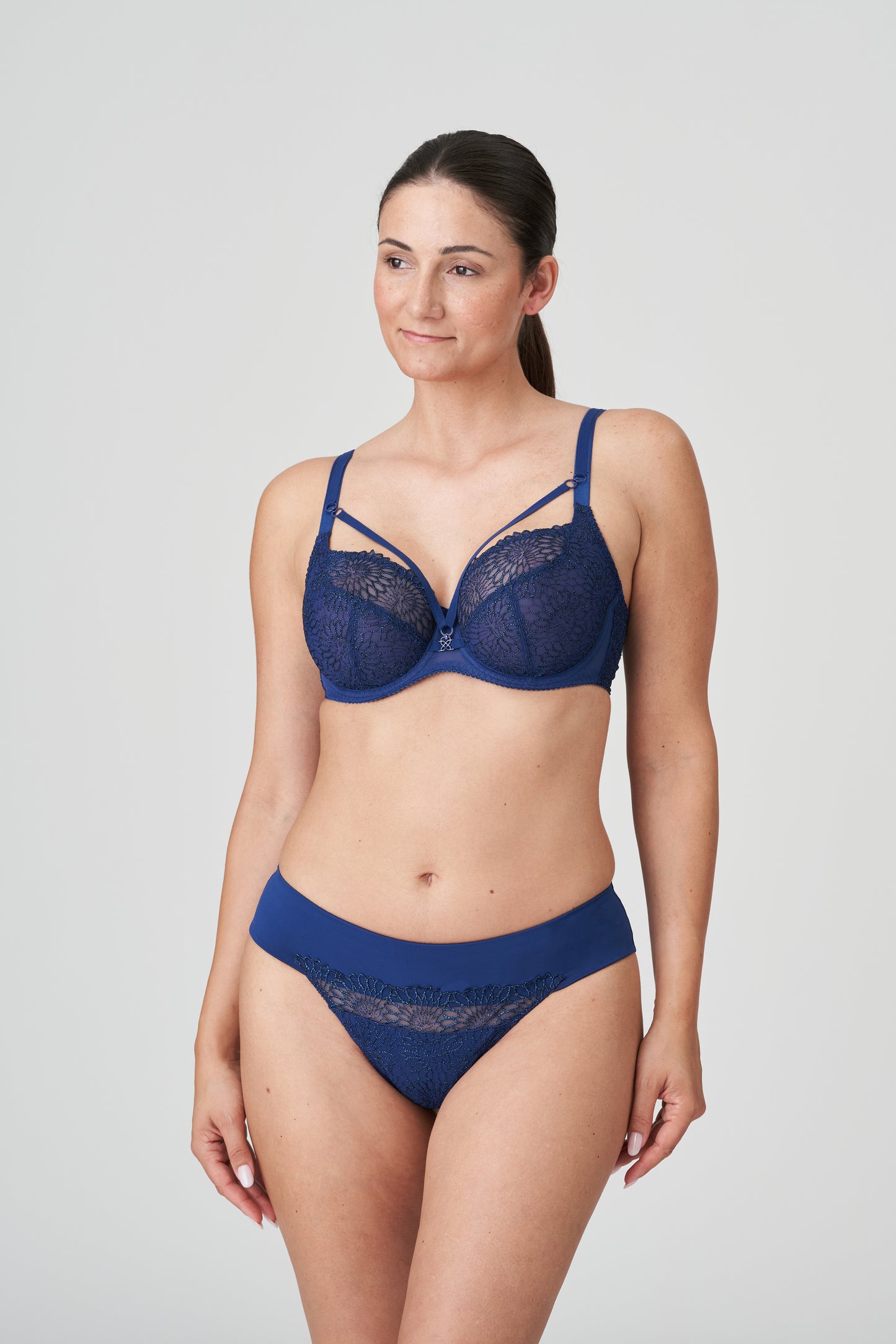 SOPHORA String (Royal)