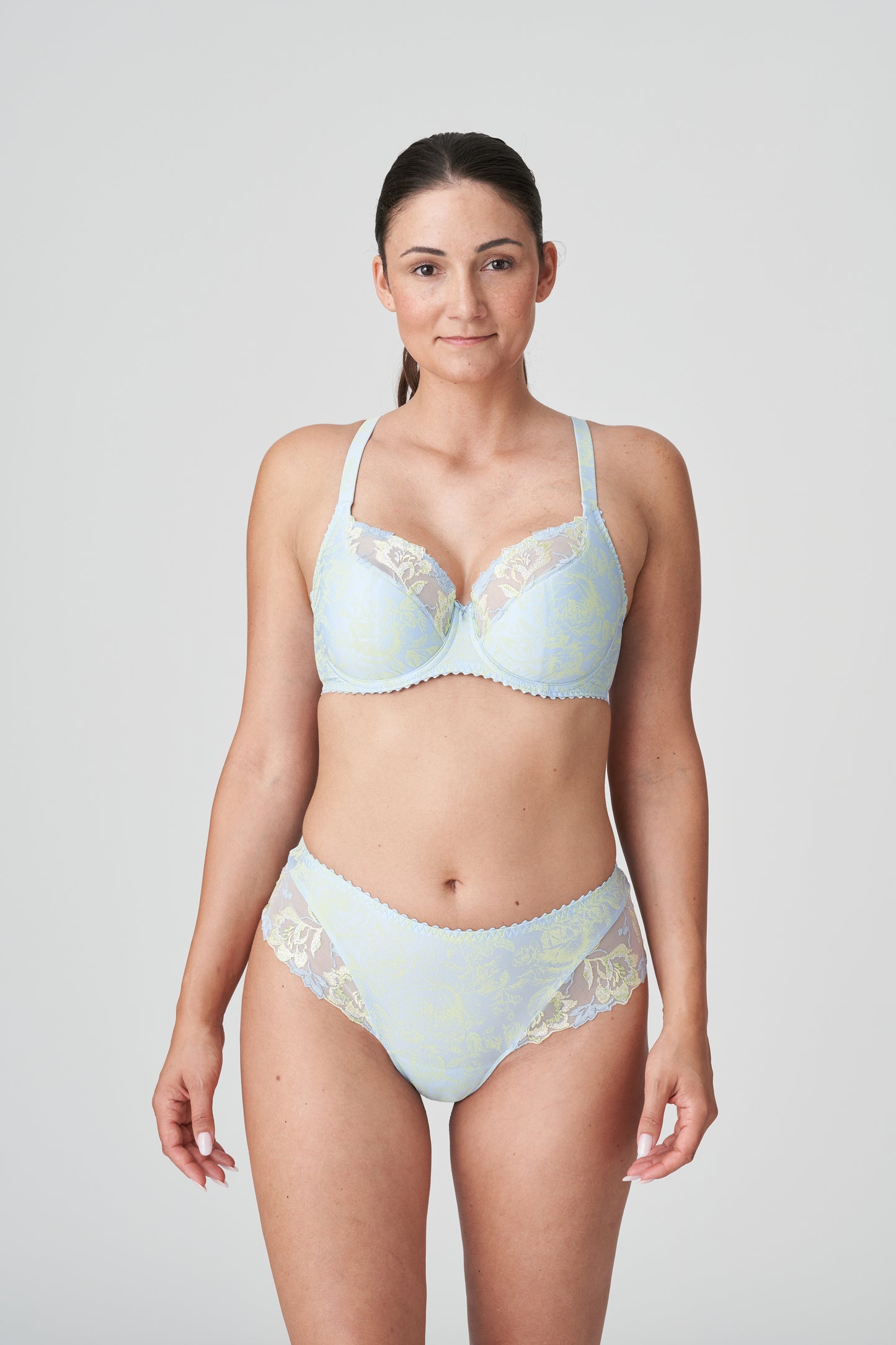 NUZHA Luxus String (Nuage)