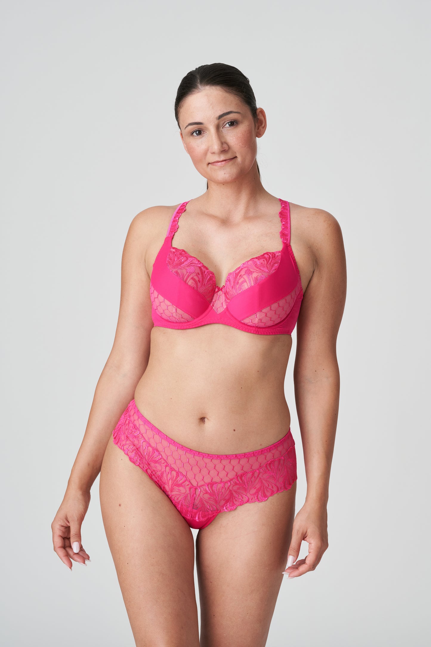 DISAH Luxus String (Electric Pink)