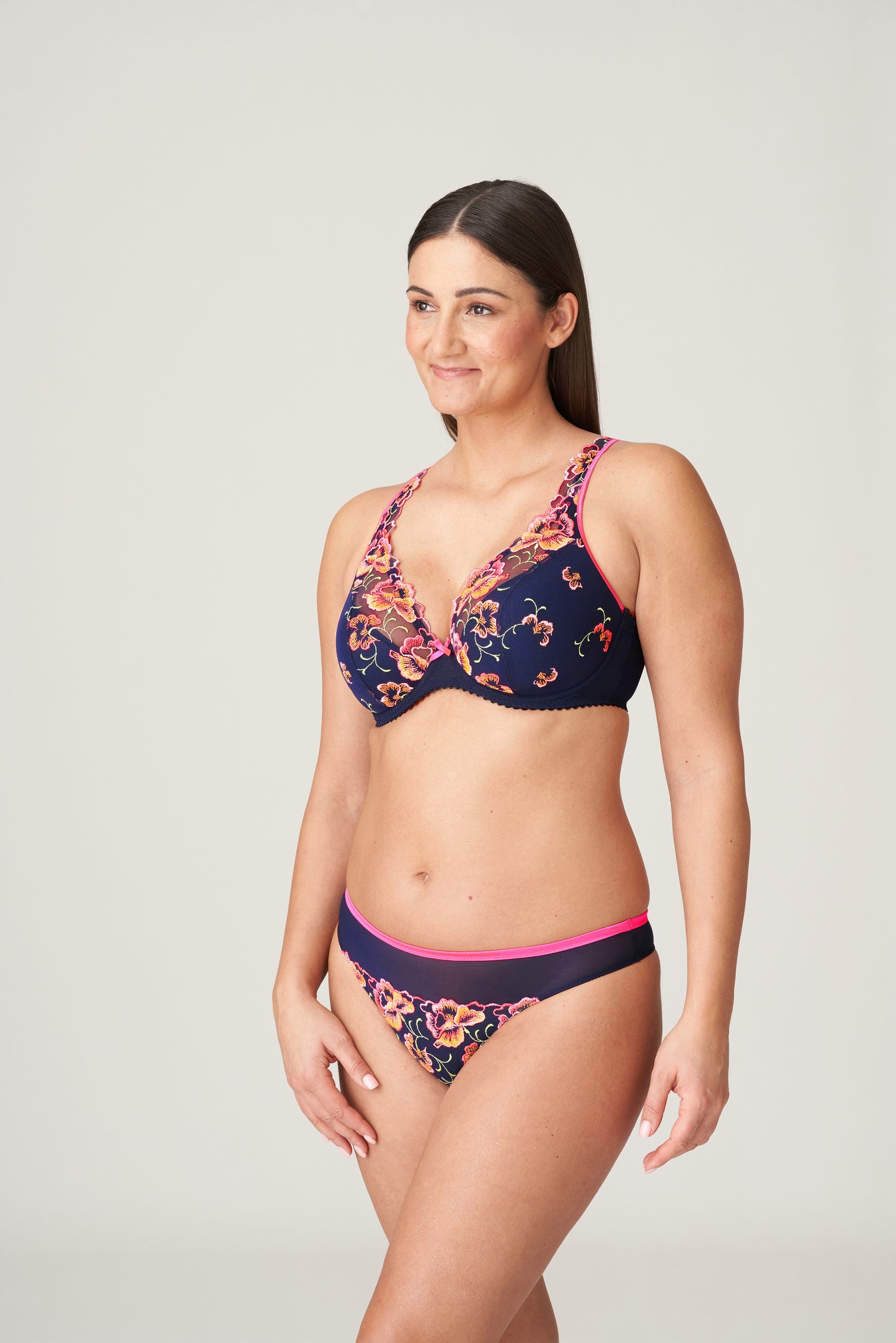 DEVDAHA String (Velvet Blue)