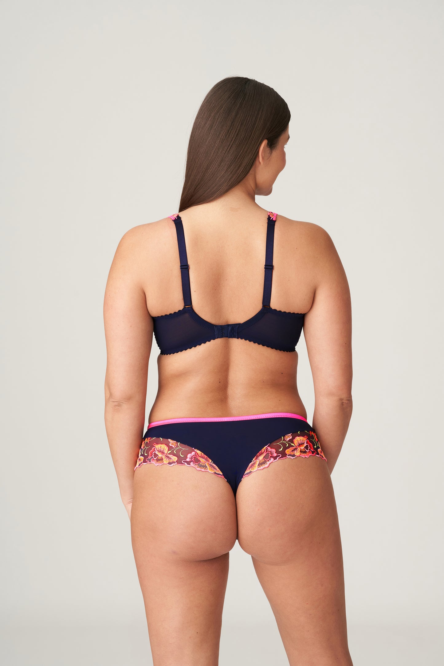 DEVDAHA Luxus String (Velvet Blue)