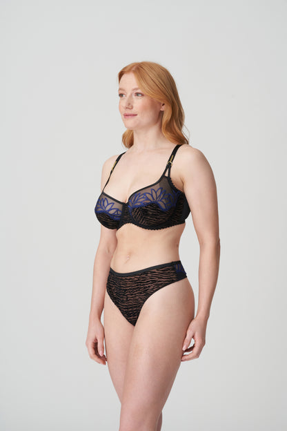 CHEYNEY String (Sultry Black)