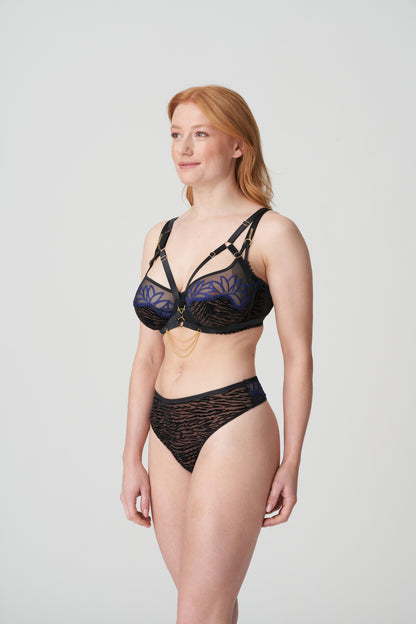 CHEYNEY Exklusives Zubehör (Sultry Black)