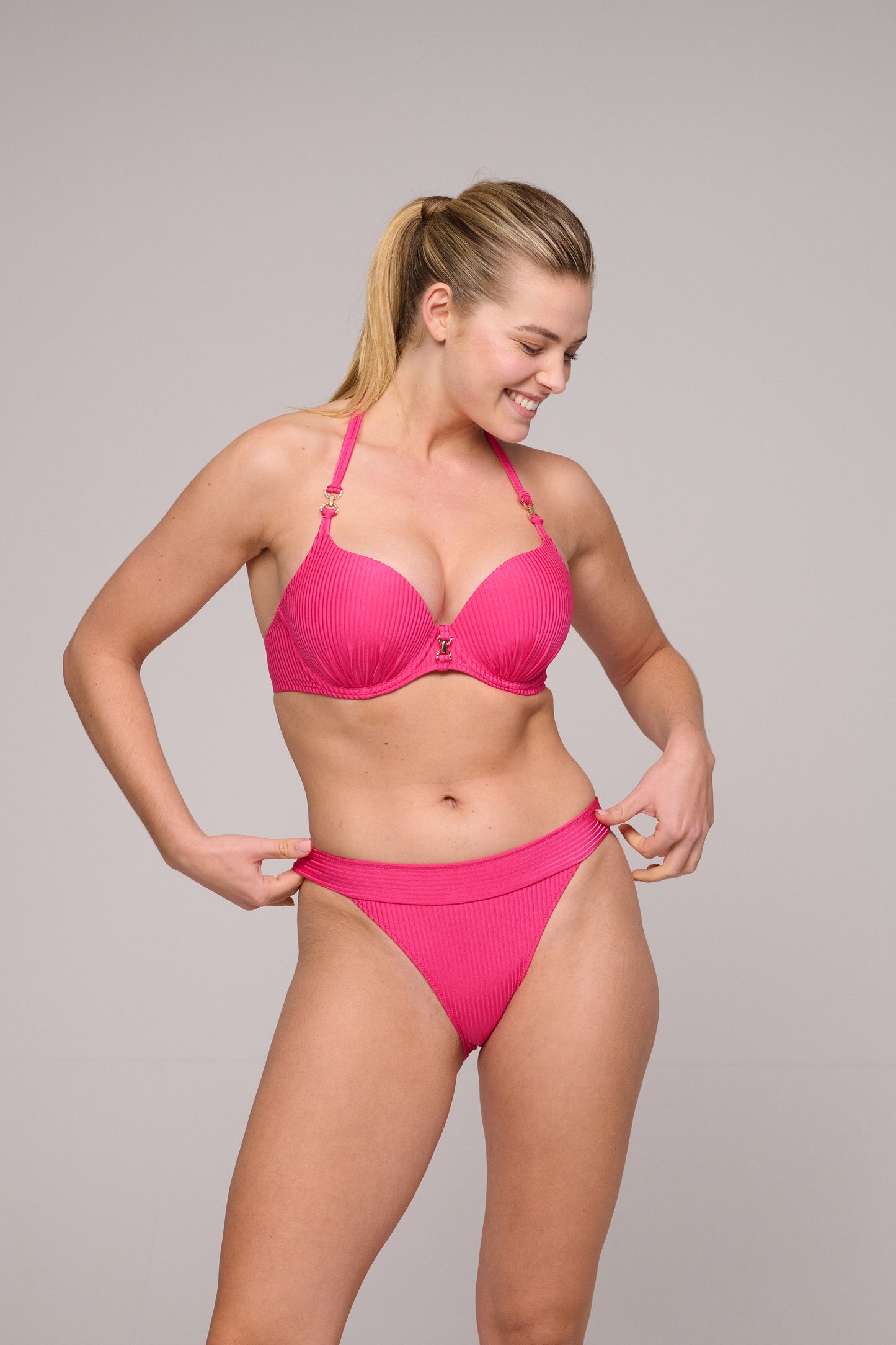 EMLY Bikini-Top Herzform (Dragon Fruit)
