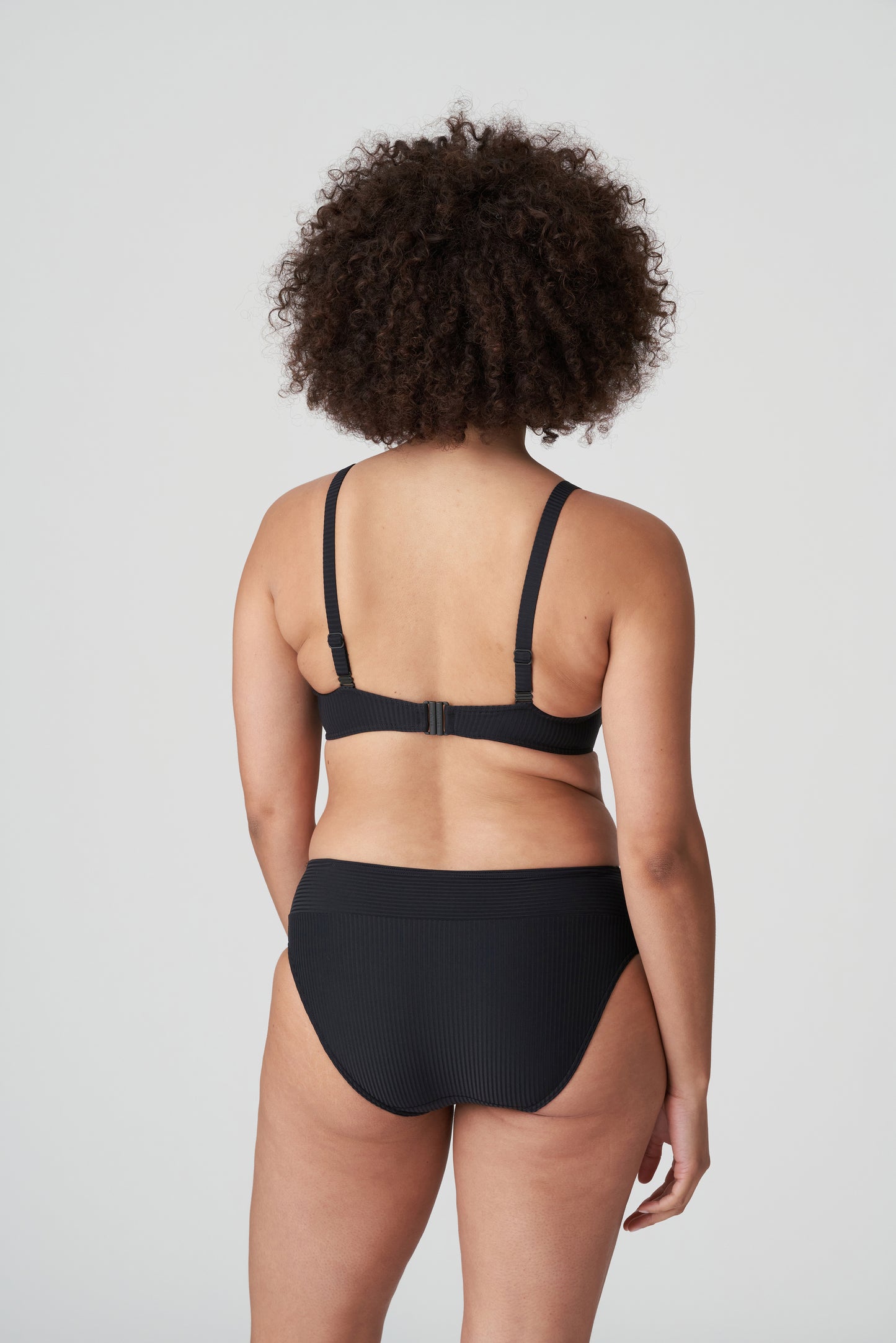 SAHARA Bikini Taillenslip (Schwarz)