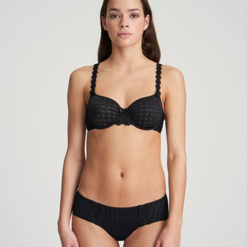 AVERO Hotpants (Black) Schwarz