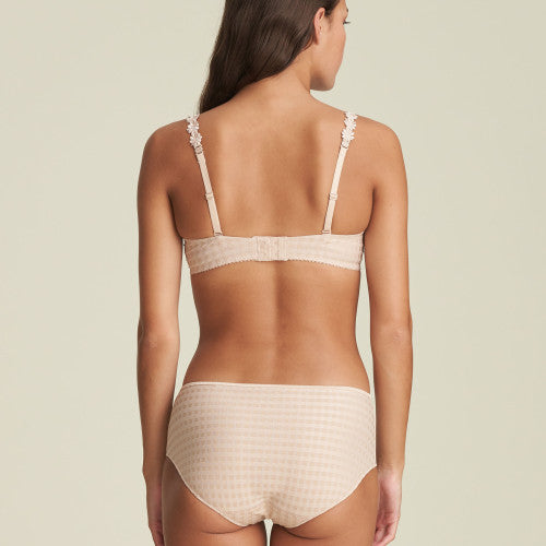 AVERO Shorts (Caffé Latte) Hautton