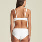 AVERO Shorts (White) Weiß