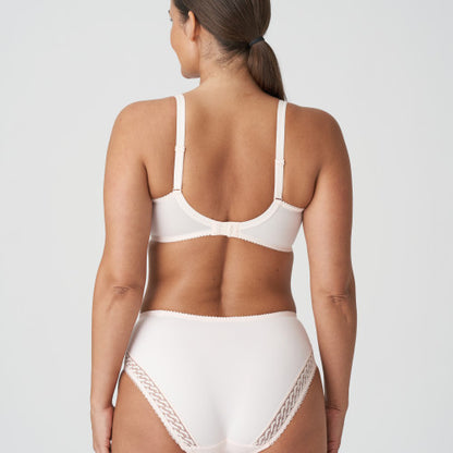 MONTARA Tiefdekolletierter-BH