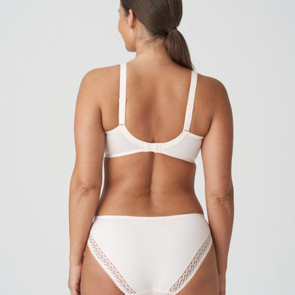 MONTARA Vollschalen-BH