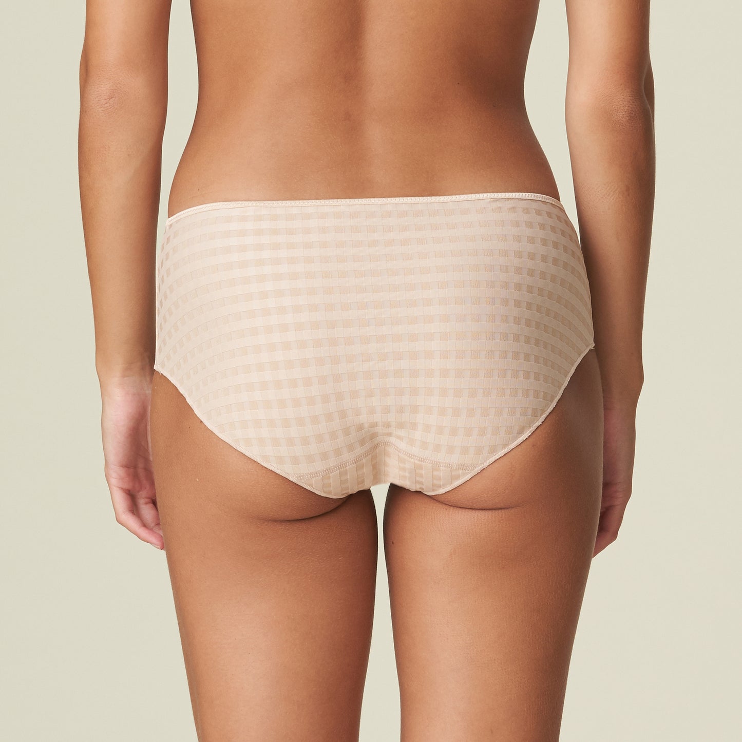 AVERO Shorts (Caffé Latte) Hautton