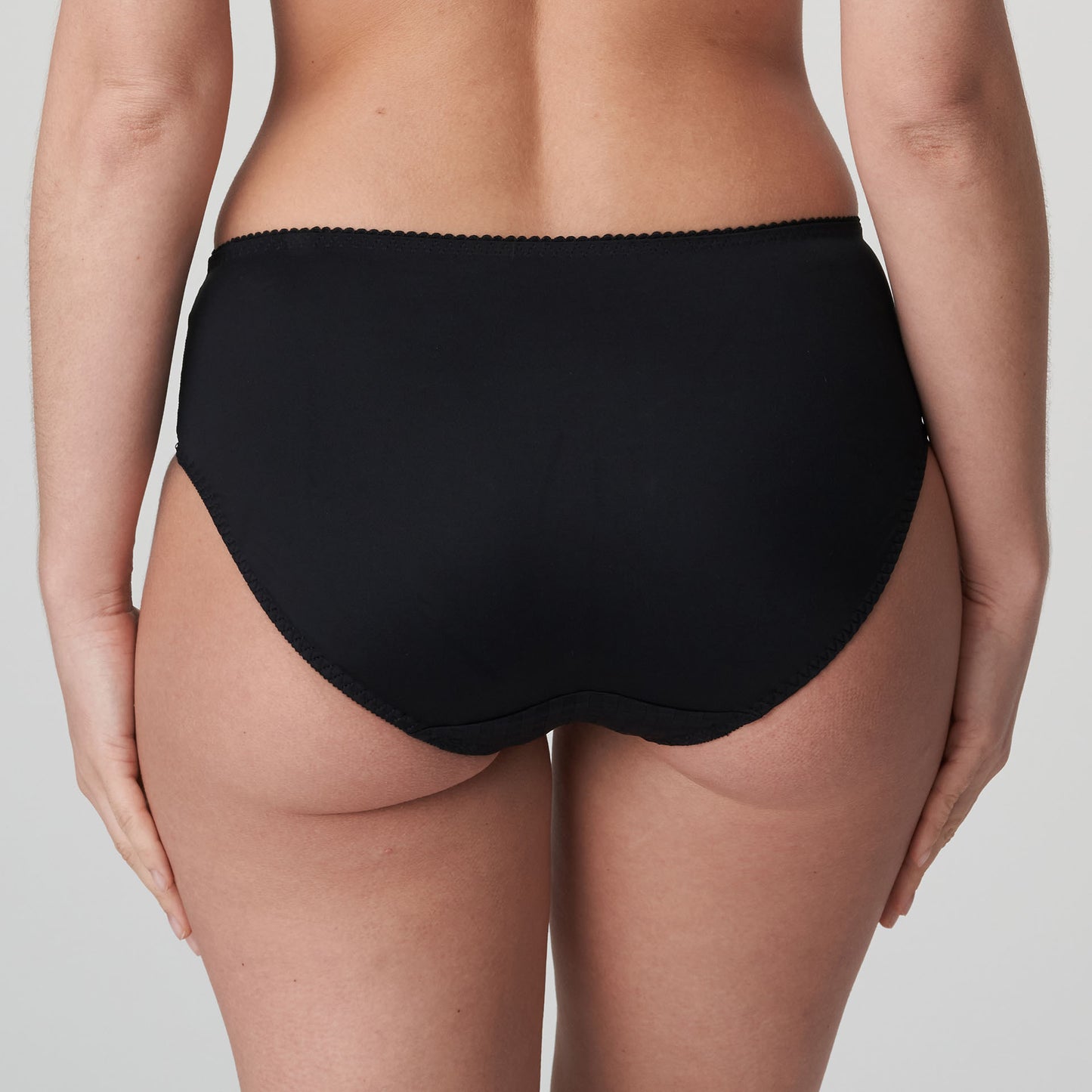 MADISON Taillen-Slip (Schwarz)
